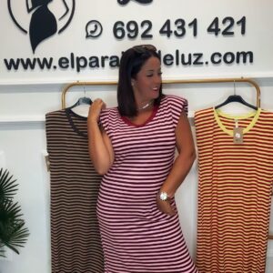 vestido rayas con hombreras